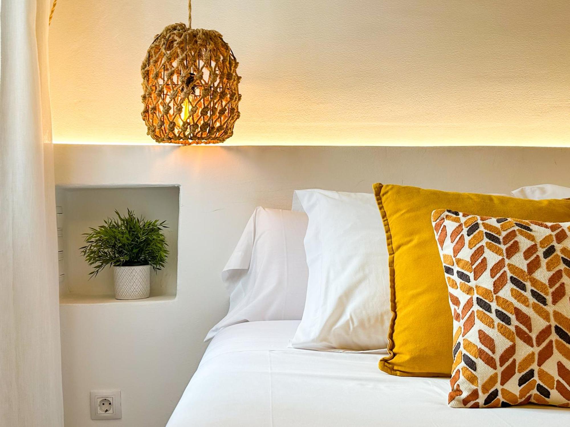 Moona Hostal Altea Ngoại thất bức ảnh