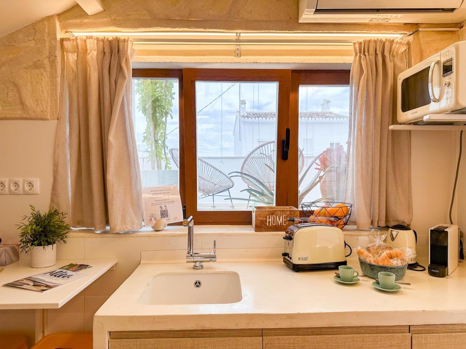 Moona Hostal Altea Ngoại thất bức ảnh