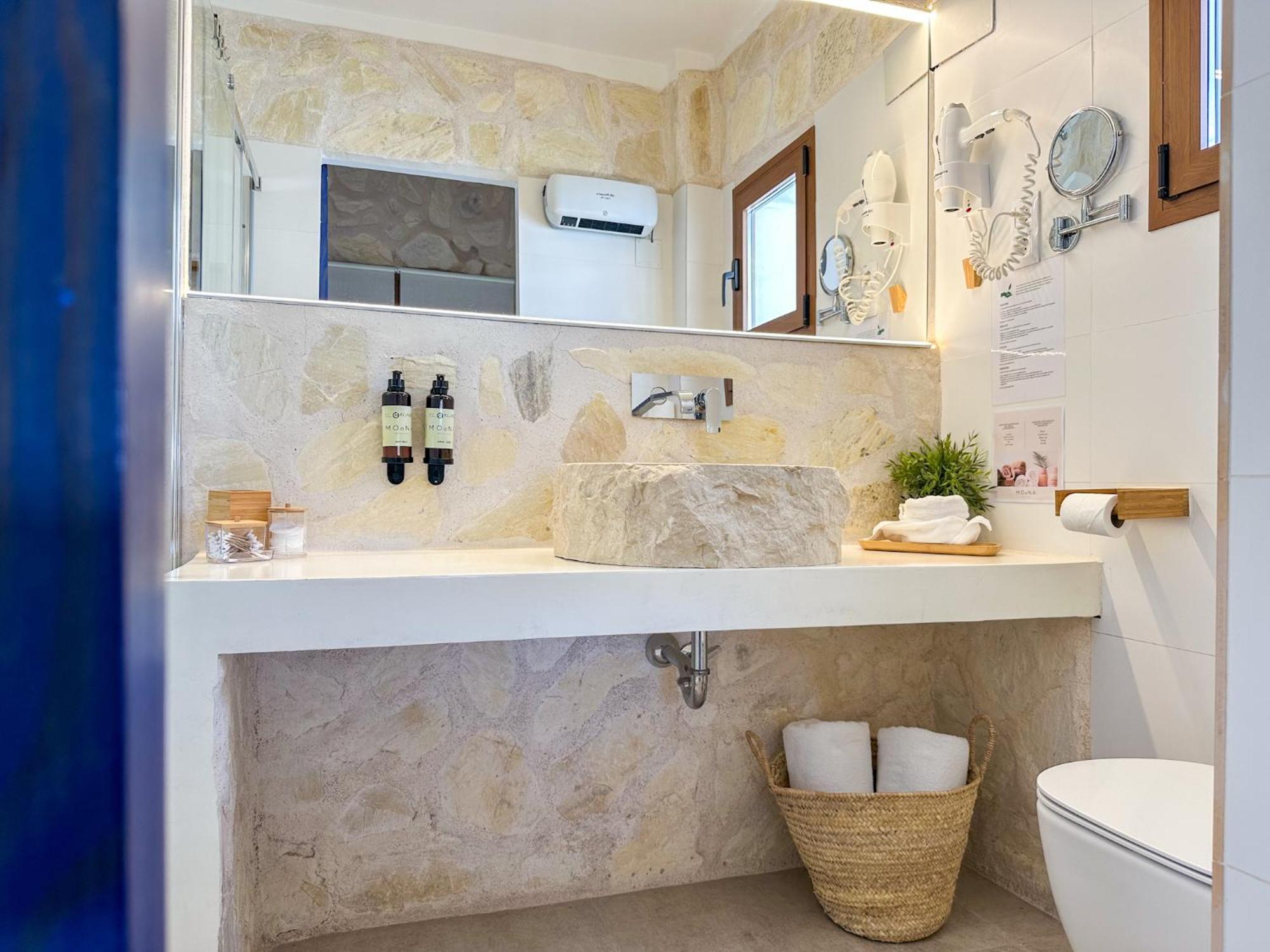Moona Hostal Altea Ngoại thất bức ảnh